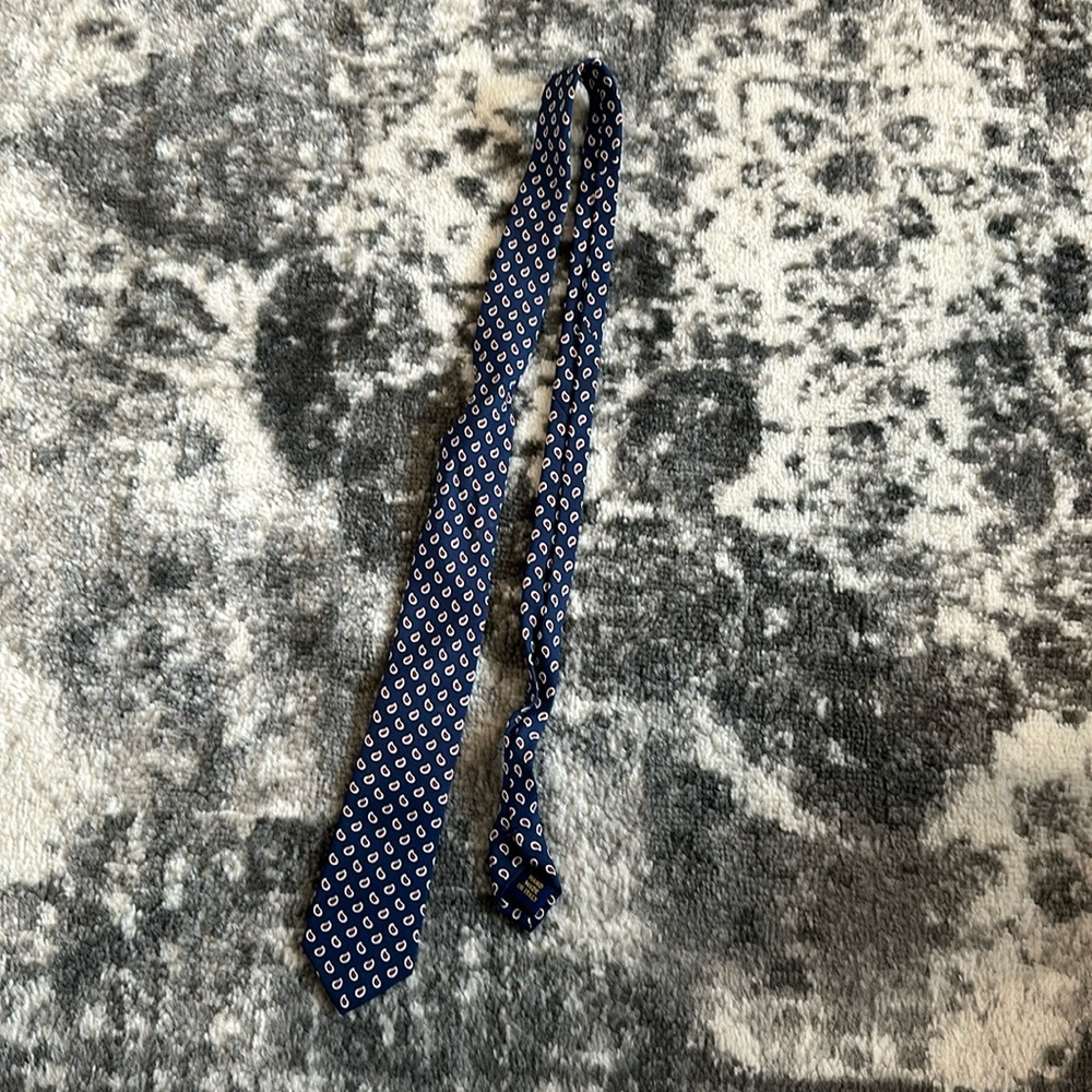 Boys tie